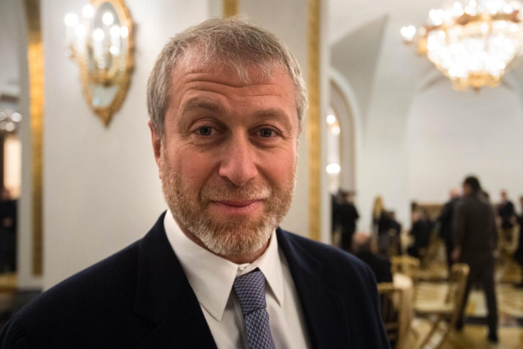 Roman Abramovitch fait le forcing pour récupérer l’argent de la vente de Chelsea