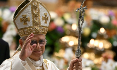 Le pape Léon XIV lors de la veillée de Pâques au Vatican, le 4 avril 2026 ( AFP / Andreas SOLARO )