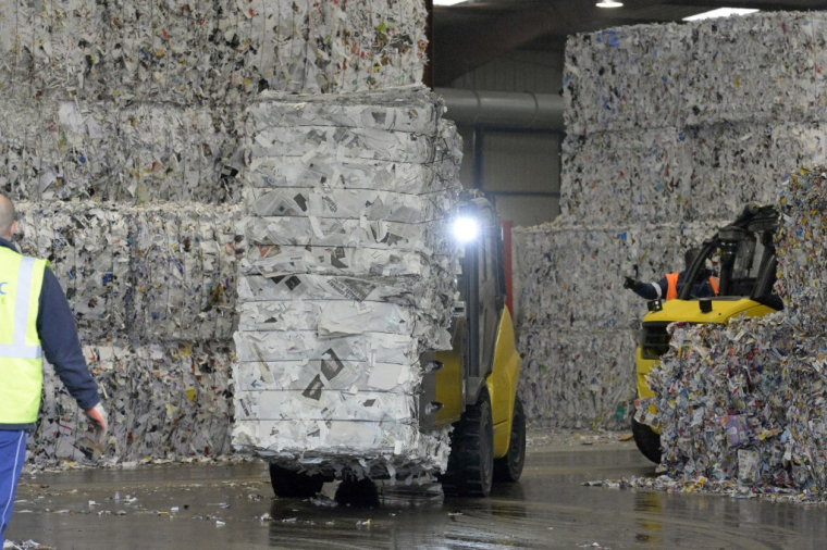 Un site de recyclage de Paprec à La Courneuve. ( AFP / MIGUEL MEDINA )