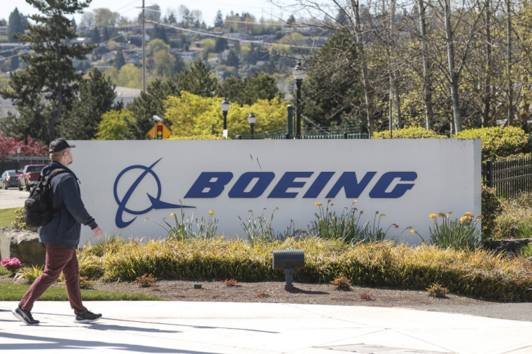 ( AFP / JASON REDMOND )