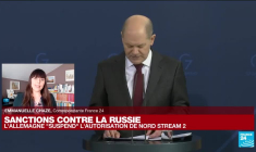 Crise ukrainienne : l'Allemagne suspend Nord Stream 2 et menace "d'autres sanctions"