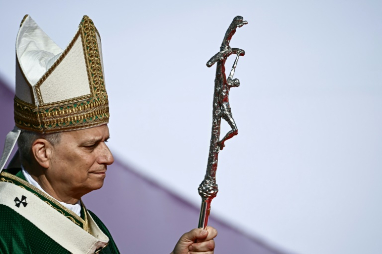 Le pape Léon XIV célèbre le 3 août 2025 à Rome une messe en plein air devant plus d'un million de jeunes, point culminant d'un pèlerinage qui a attiré des catholiques du monde entier ( AFP / Filippo MONTEFORTE )