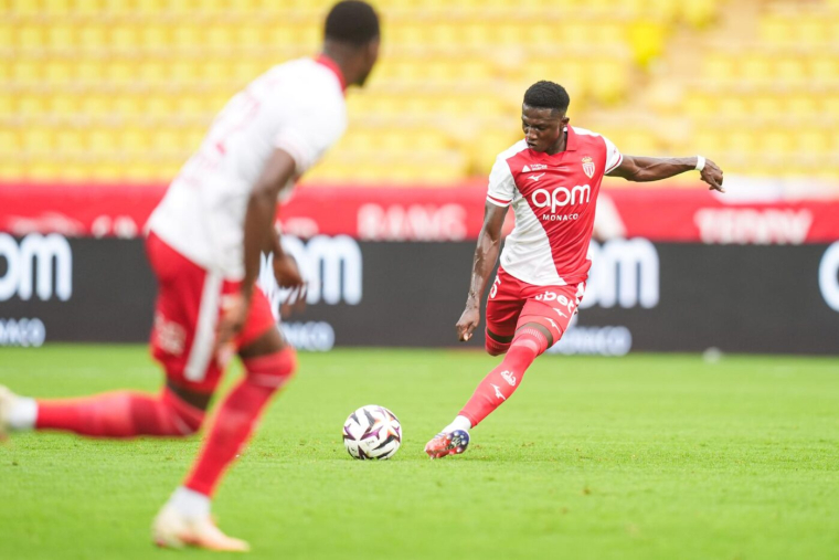Lamine Camara vers un départ en Angleterre ?