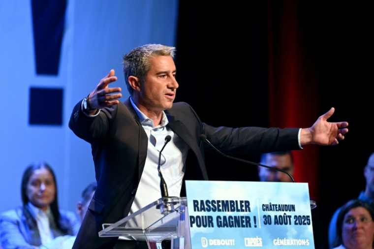 Le député François Ruffin lors d'un meeting de gauche à l'Espace André Malraux, à Châteaudun, le 30 août 2025 ( AFP / JEAN-FRANCOIS MONIER )