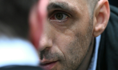Cédric Jubillar au procès du meurtre de son épouse Delphine, le 23 septembre 2025 à la cour d'assises du Tarn, à Albi ( AFP / Lionel BONAVENTURE )