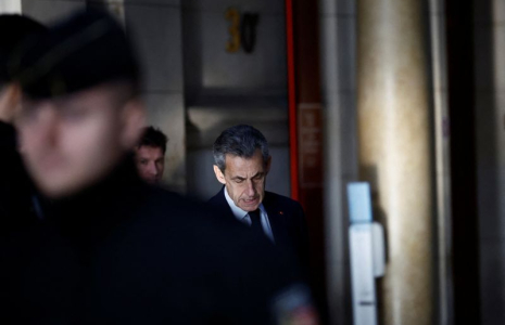 Nicolas Sarkozy, dans un tribunal parisien