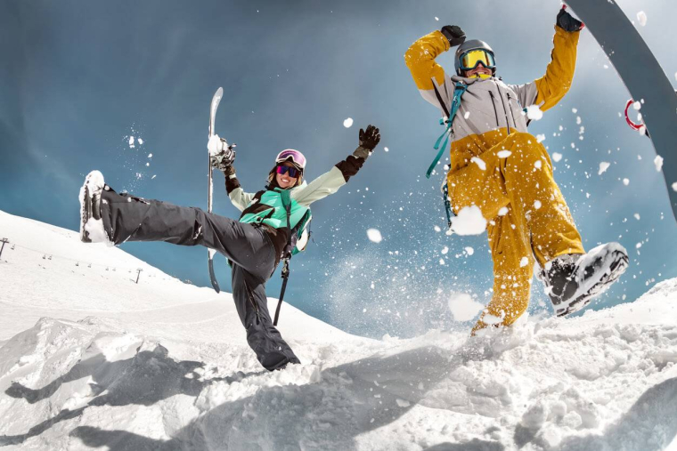 Comment réduire le coût de vos vacances au ski ? / iStock.com - molchanovdmitry