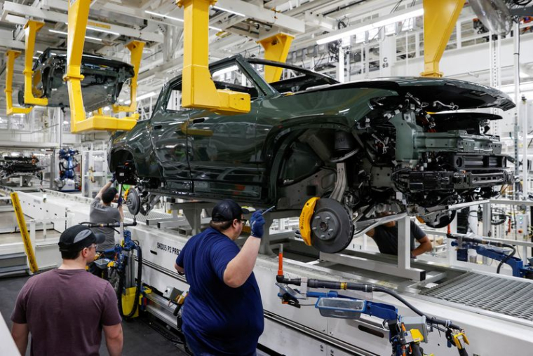 ETATS-UNIS: LA CROISSANCE DU SECTEUR MANUFACTURIER EN RECUL, SELON L'ENQUÊTE ISM