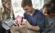 Découvrez notre sélection de cadeaux pour hommes crédit photo : Getty images