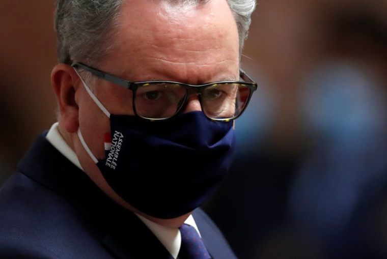 FERRAND DÉSAPPROUVE LA CRÉATION D'UNE COMMISSION SUR L'ARTICLE 24