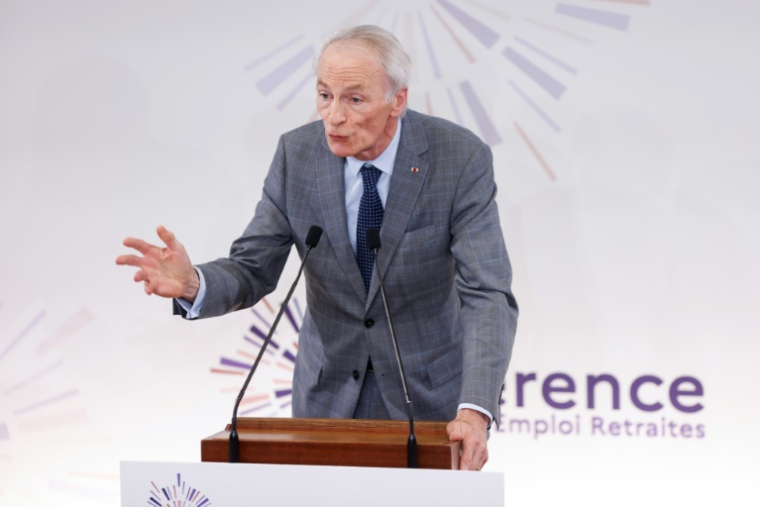 Le président du constructeur automobile Renault, Jean-Dominique Senard, lors du lancement de la conférence Travail et retraites, le 5 décembre 2025 à Paris ( AFP / Ian LANGSDON )