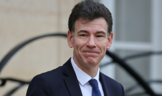 Le ministre de l'Enseignement supérieur, Philippe Baptiste, à la sortie de l'Elysée, le 28 janvier 2026 à Paris ( AFP / Ludovic MARIN )