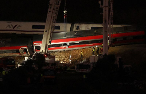 Conséquences de la collision entre deux trains à grande vitesse entre les villes de Mora et d'Orgaz