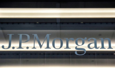 Un logo JPMorgan est vu à New York