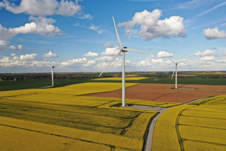 L'ELYSÉE DÉMENT AVOIR "ENTERRÉ" LE PROJET DE RÉFÉRENDUM SUR LE CLIMAT