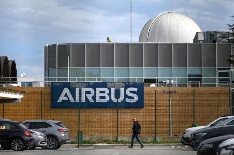 Airbus Defense and Space à Toulouse ( AFP / ED JONES )