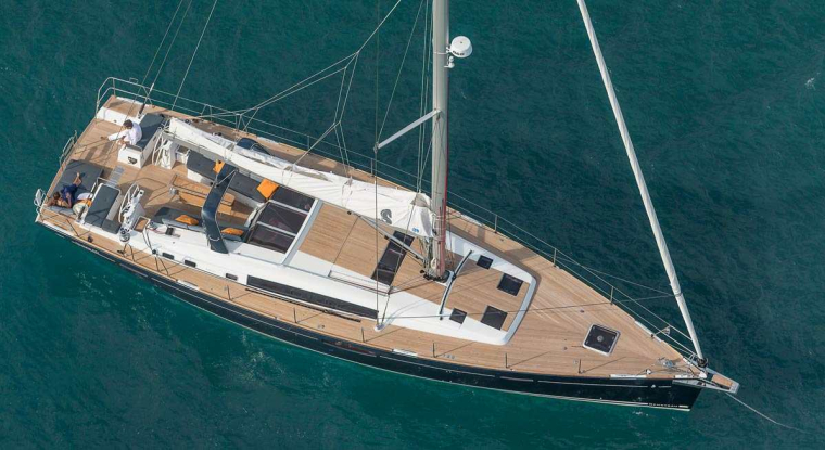 L'action du fabricant de bateaux à voiles Beneteau est conseillée à l'achat par les experts du bureau d'analyse IDMidcaps. (© Beneteau)