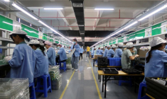 CHINE: REBOND DE L'ACTIVITÉ MANUFACTURIÈRE EN DÉCEMBRE, SELON CAIXIN