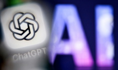 Le lancement de ChatGPT Atlas était particulièrement attendu, s'agissant d'un logiciel élaboré autour du modèle le plus populaire au monde, avec 800 millions d'utilisateurs hebdomadaires revendiqués par OpenAI, soit 10% de l'humanité ( AFP / Kirill KUDRYAVTSEV )