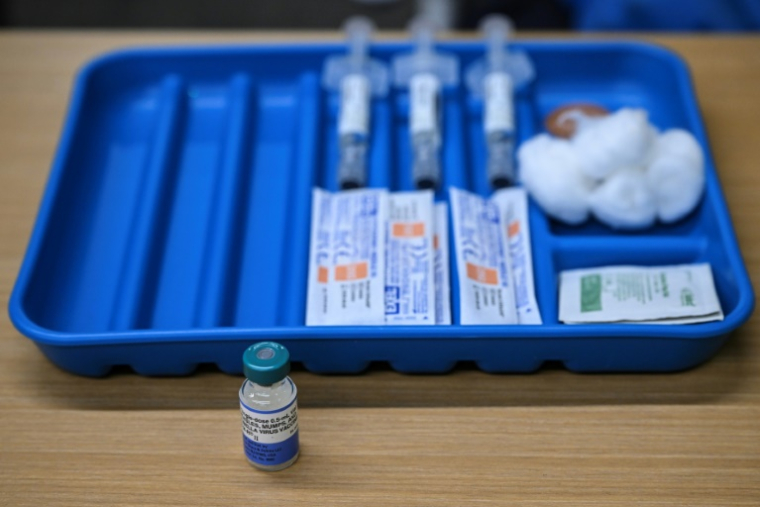 Une dose de vaccin contre la rougeole dans un centre de santé à Lubbock, le 27 février 2025 au Texas ( AFP / RONALDO SCHEMIDT )