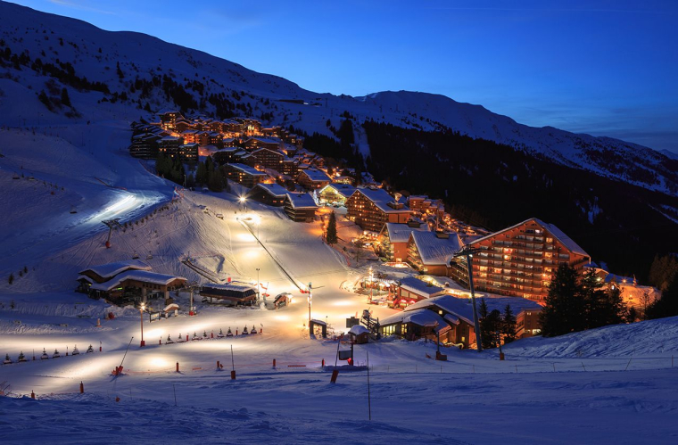 Les stations de ski vont devoir engager des rénovations thermiques massives (Crédits photo : Adobe Stock - )