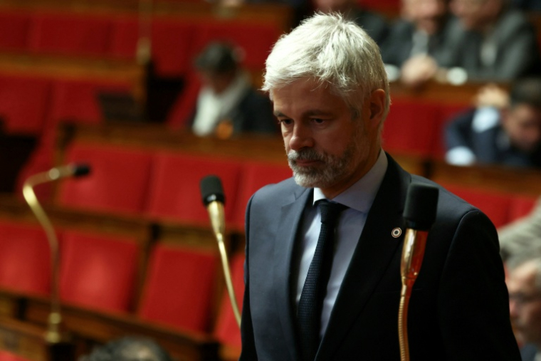 Le président des députés LR, Laurent Wauquiez, assiste à une séance de questions au gouvernement à l'Assemblée nationale, à Paris, le 14 janvier 2026 ( AFP / Alain JOCARD )