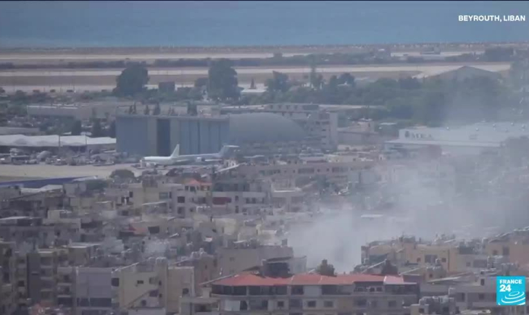 Les casse-tête des Libanais pour fuir leur pays sous les bombardements