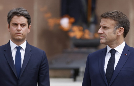 Emmanuel Macron et Gabriel Attal, le 18 juin 2024, à Suresnes ( POOL / LUDOVIC MARIN )