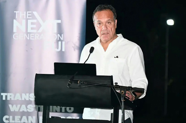 L'entrepreneur australien Rob Cromb a reconnu "de réelles préoccupations concernant la sécurité environnementale, la transparence et l'ampleur de la proposition", quant au gigantesque projet d'incinération des déchets au Fidji. Il a assuré qu'elles seraient "prises au sérieux" ( Fiji’s Ministry of Environment and Climate Change / Handout )