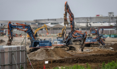 Le chantier d'un centre de données à Hino, dans la préfecture de Tokyo, au Japon, le 30 juin 2026 ( AFP / Yuichi YAMAZAKI )