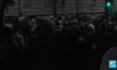 Serbie : les manifestants toujours mobilisés contre la fraude massive dénoncée lors des dernières élections