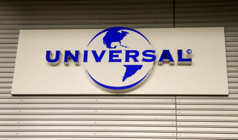 ACKMAN SE SUBSTITUE À PERSHING POUR LE RACHAT DE 10% DU CAPITAL D'UMG