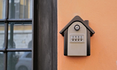 A Florence, les boites à clés seront interdites dès 2025 (illustration) ( AFP / ANDREAS SOLARO )