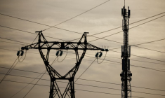 Des lignes électriques à Reze près de Nantes, France