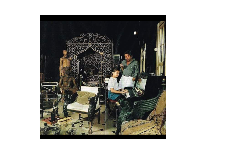 Entre café et piano-bar (Capture Instagram @sergegainsbourgforever)