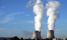 La centrale du Bugey, en 2011 (illustration) ( AFP / JEAN-PIERRE CLATOT )