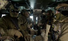 Des militaires ukrainiens dans la région de Donetsk, en Ukraine, le 28 janvier 2026. ( AFP / TETIANA DZHAFAROVA )