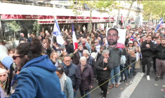 Marche pour la libération des otages: plusieurs milliers de personnes à Paris