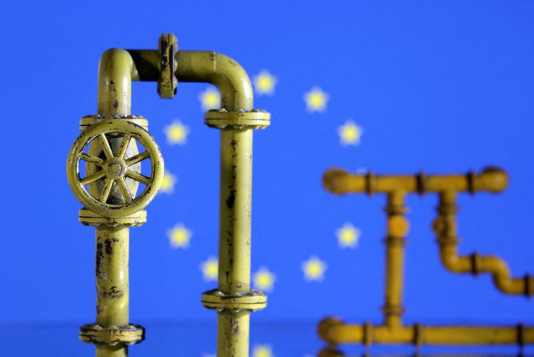 Illustration montrant un gazoduc et le drapeau de l'UE