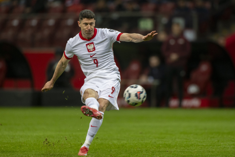 Robert Lewandowski met en pause sa carrière internationale pour protester contre le sélectionneur