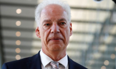 FRANCE: ALAIN GRISET, CONDAMNÉ, DÉMISSIONNE DU GOUVERNEMENT