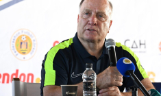 Curaçao fait revenir Dick Advocaat à un mois du Mondial