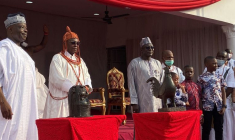 NIGERIA: DES BRONZES DU BÉNIN RESTITUÉS PLUS D'UN SIÈCLE APRÈS AVOIR ÉTÉ SAISIS