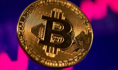 LE BITCOIN TOUCHE UN SOMMET À LA VEILLE DE L'IPO DE COINBASE