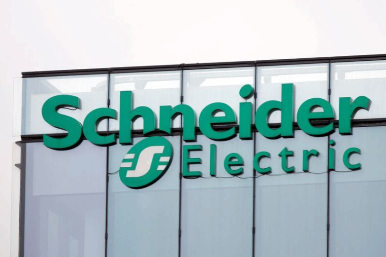 SCHNEIDER ELECTRIC: BAISSE DE 7,6% DU CHIFFRE D'AFFAIRES AU T1, IMPACT "SIGNIFICATIF" AU T2