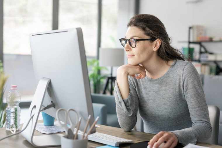 Déclaration des revenus et calendrier fiscal-iStock-demaerre
