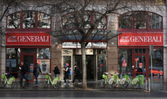 GENERALI VOIT SON BÉNÉFICE BAISSER EN 2020 MAIS CHERCHE TOUJOURS DES ACQUISITIONS