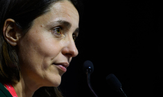 La nouvelle secrétaire générale de la CGT Sophie Binet ce vendredi 31 mars à Cournon d’Auvergne. ( AFP / JEFF PACHOUD )