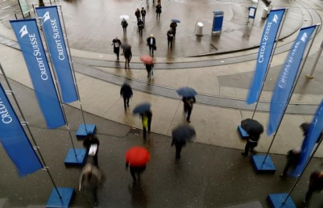 CRÉDIT SUISSE SUPPRIMERAIT 1.500 POSTES À LONDRES