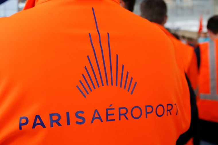 FRANCE: TRAFIC PERTUBÉ DANS LES AÉROPORTS PARISIENS AVEC LA GRÈVE D'ADP